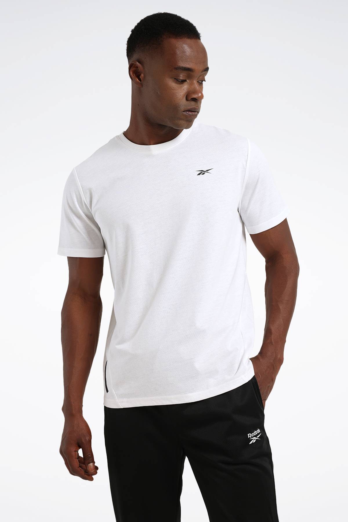 تیشرت مردانه آستین کوتاه مشکی