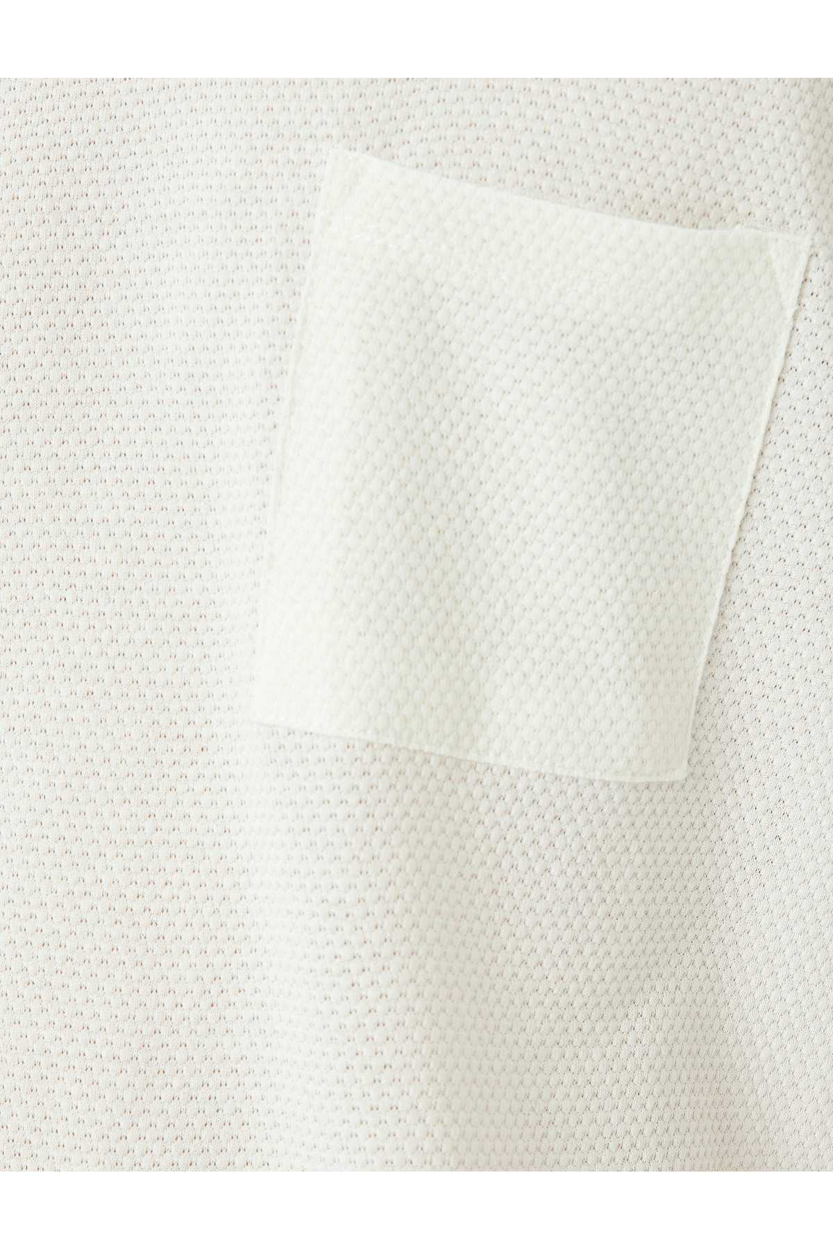 تیشرت آستین کوتاه پارچه ای با جنس یقه خدمه