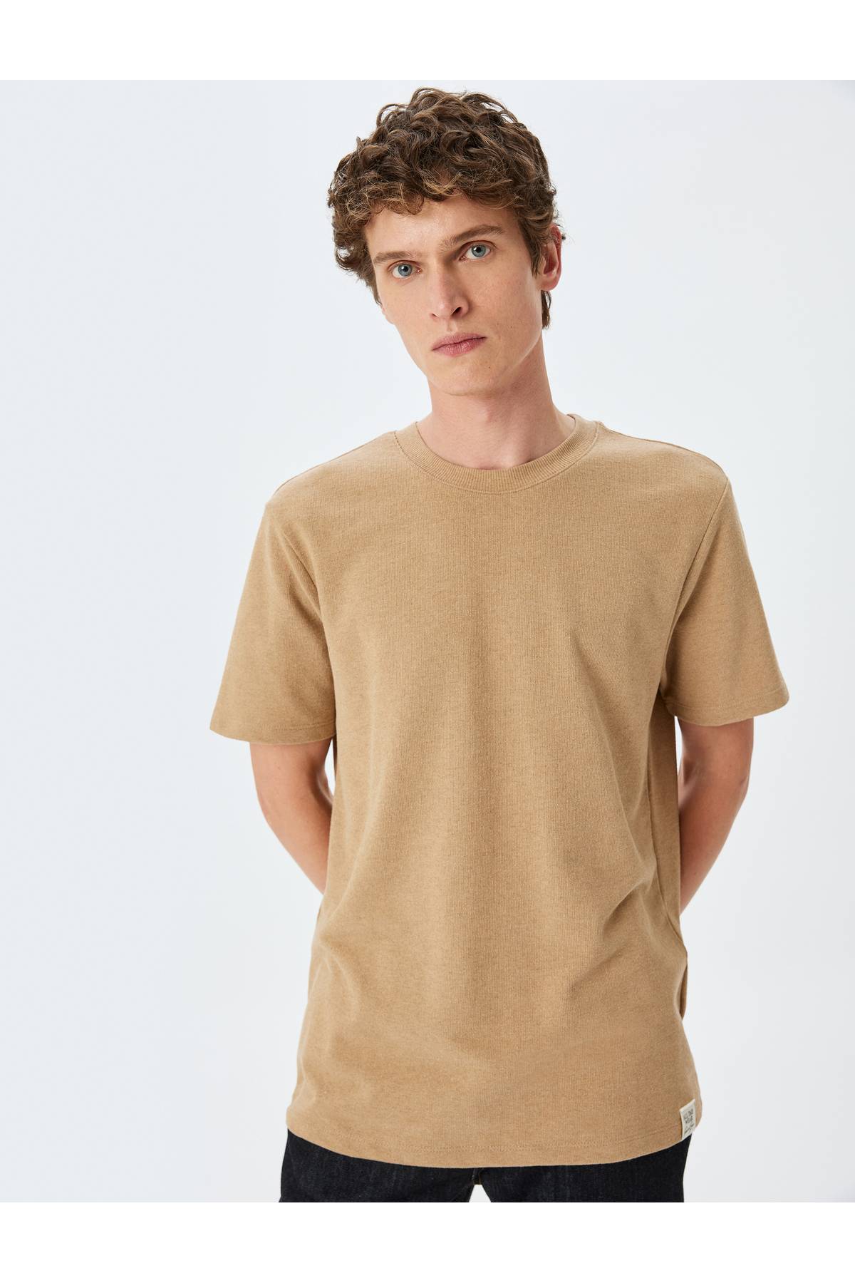 لیبل آستین کوتاه یقه دوچرخه به تفصیل T -Shirt