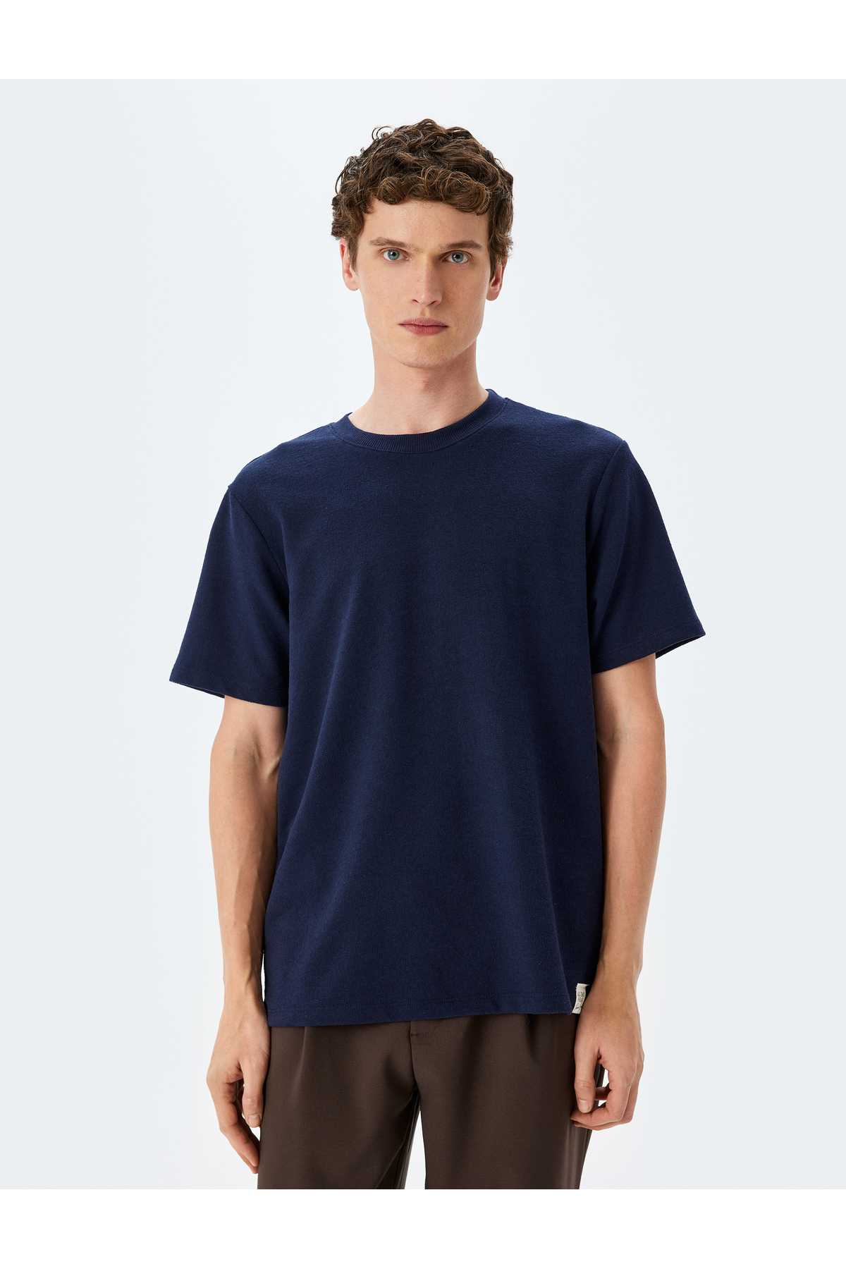 لیبل آستین کوتاه یقه دوچرخه به تفصیل T -Shirt