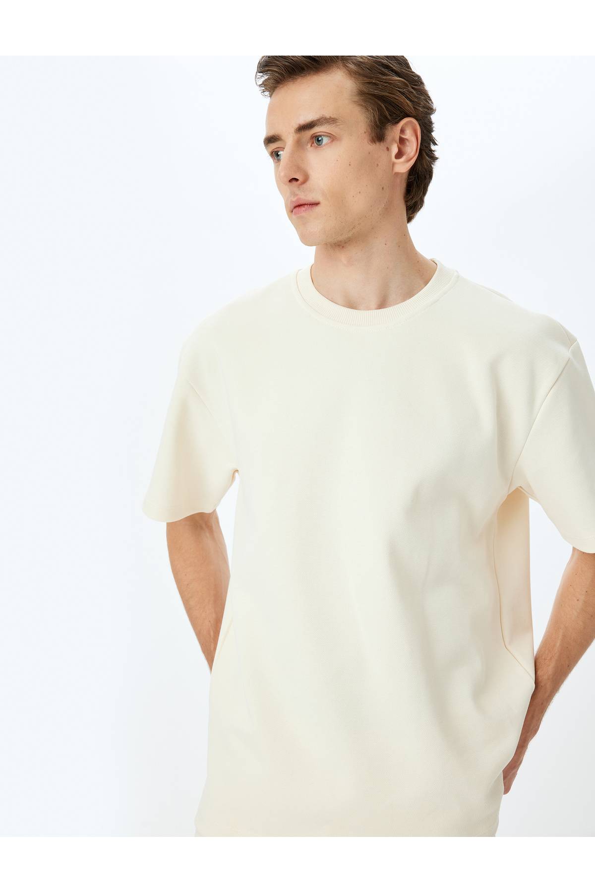 آستین کوتاه پنبه یقه دوچرخه T -Shirt