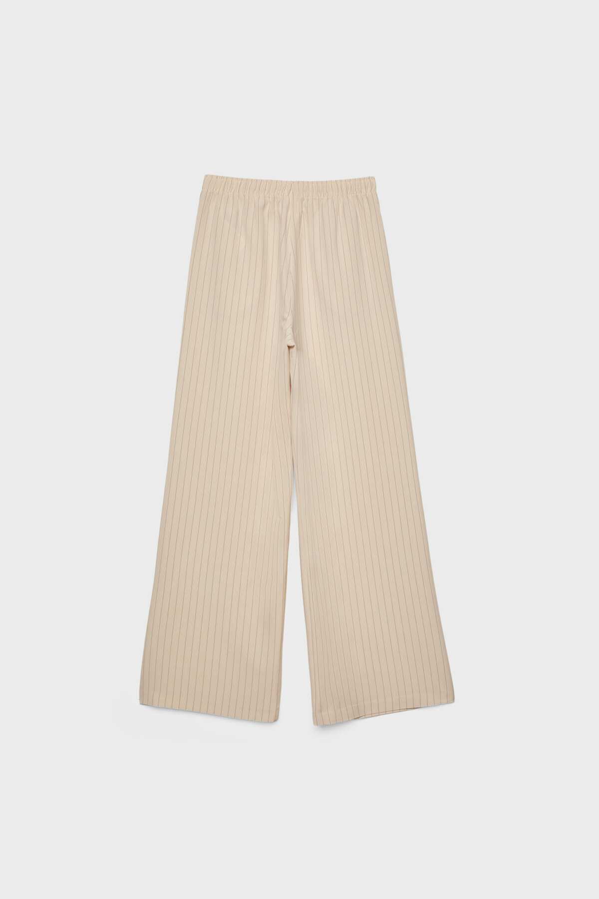 شلیک و شلوار راه راه