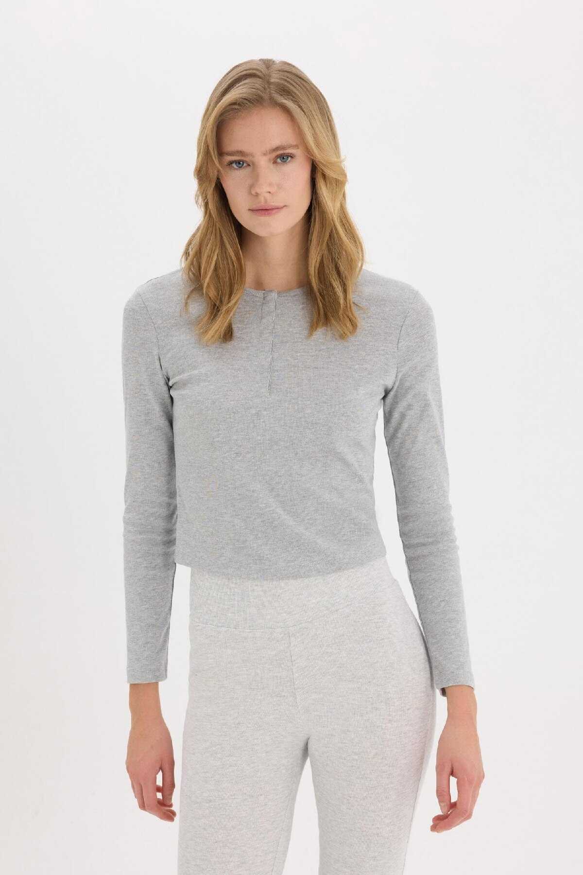 تیشرت آستین بلند دنده ساده ساده با نصب ساده