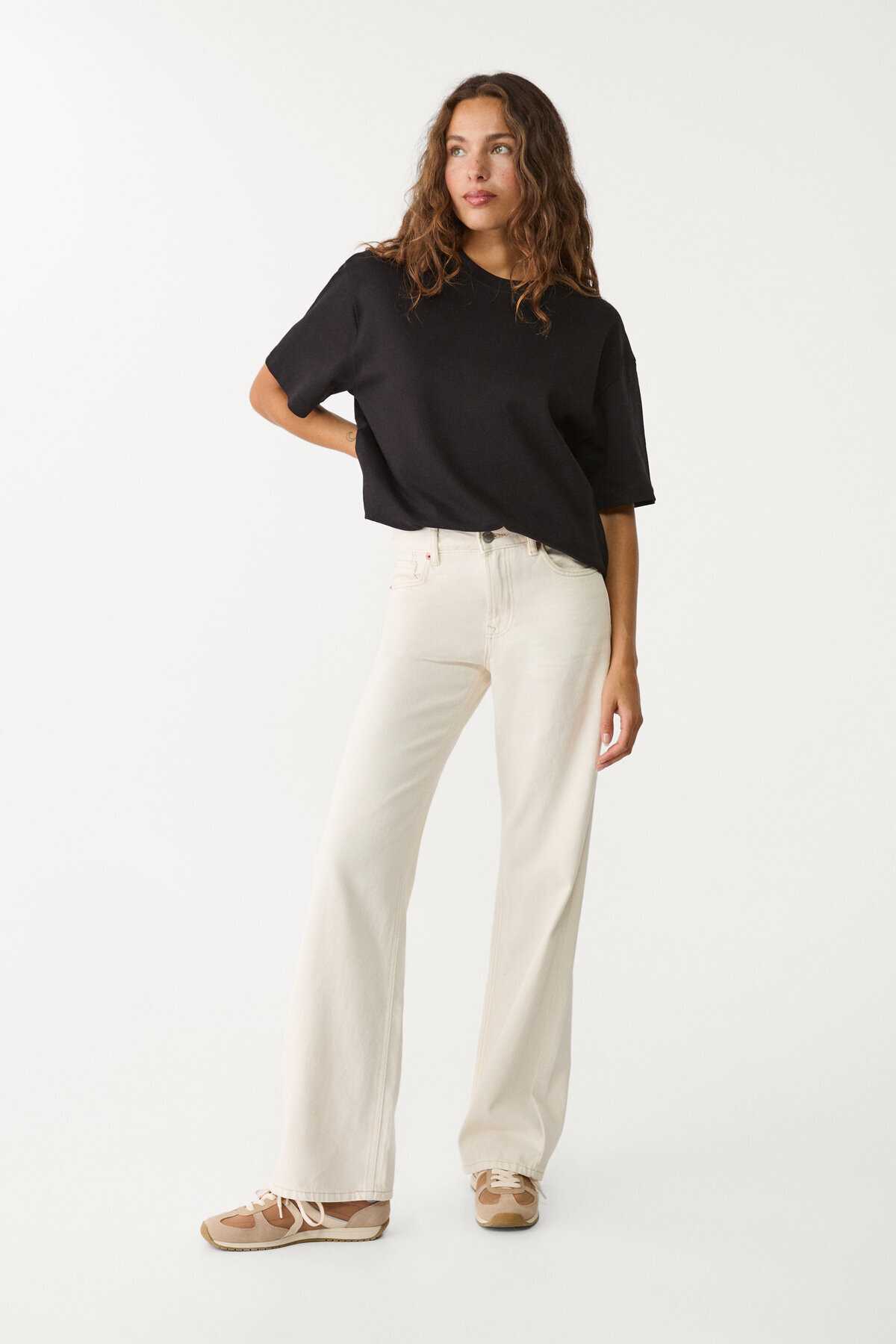 D92 عرض مستقیم