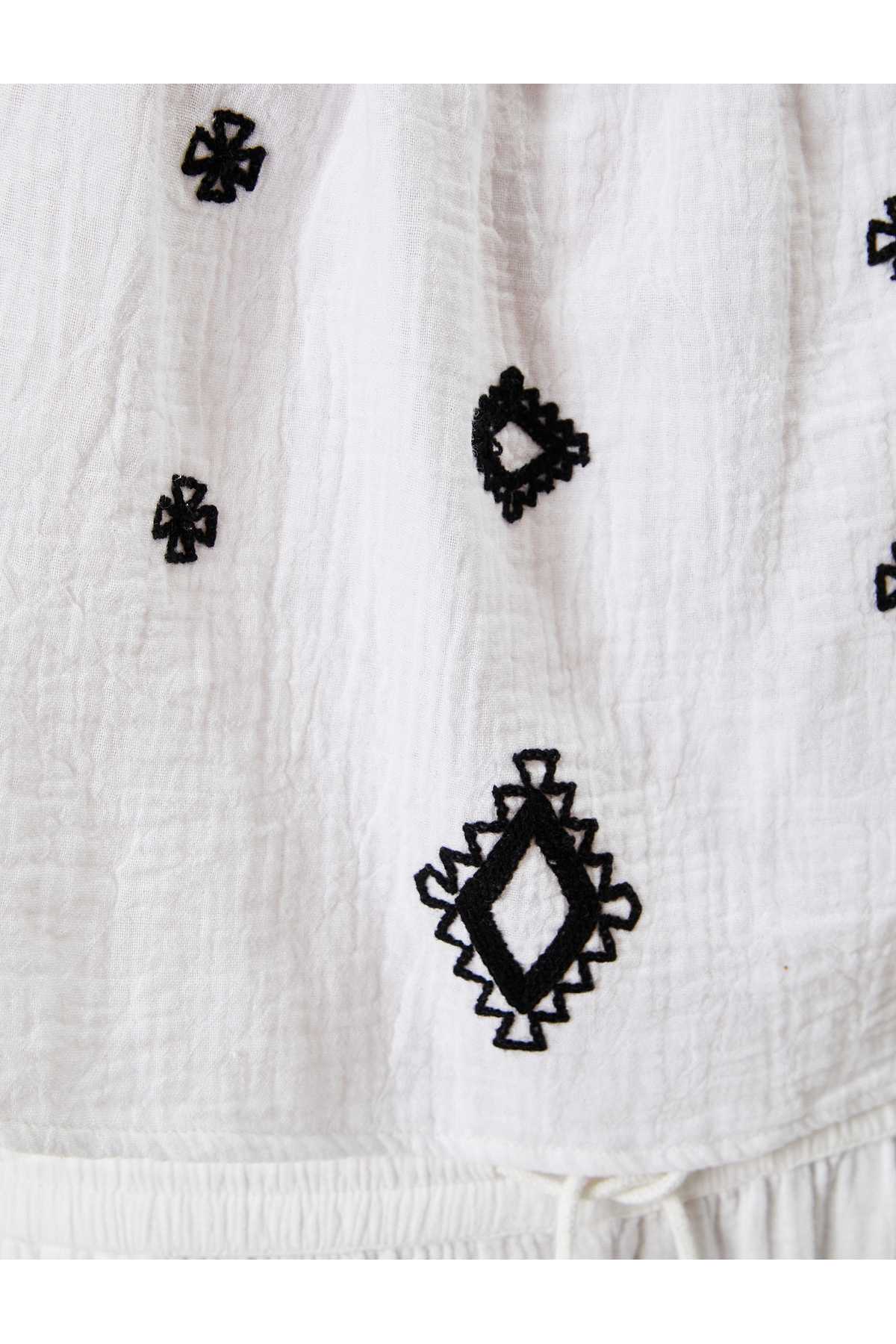 بلوز بازوی بادکنک آستین کوتاه گلدوزی U Yaka