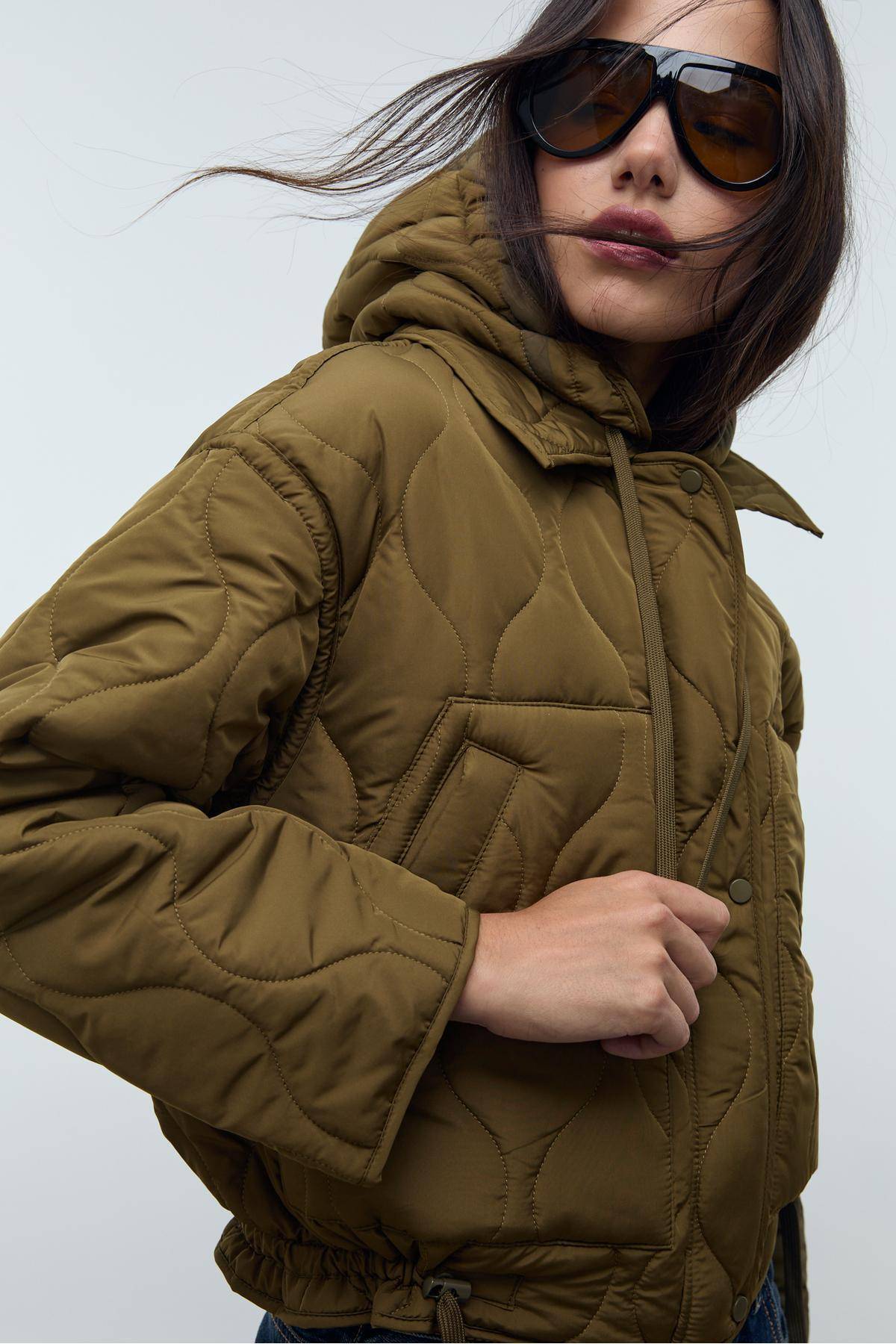 ژاکت پفی کلاهدار