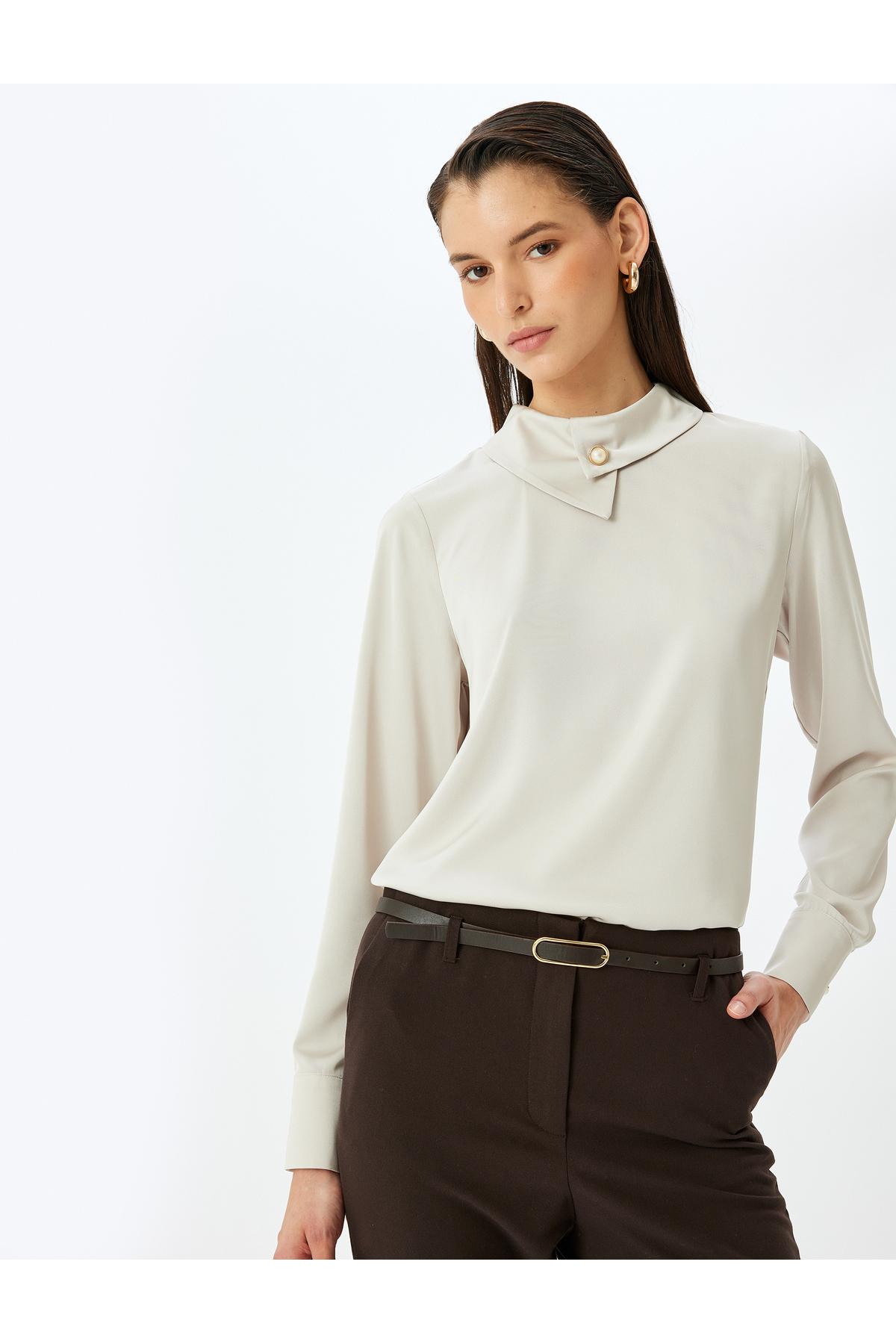 دکمه یقه نامتقارن بلوز کلاسیک آستین بلند