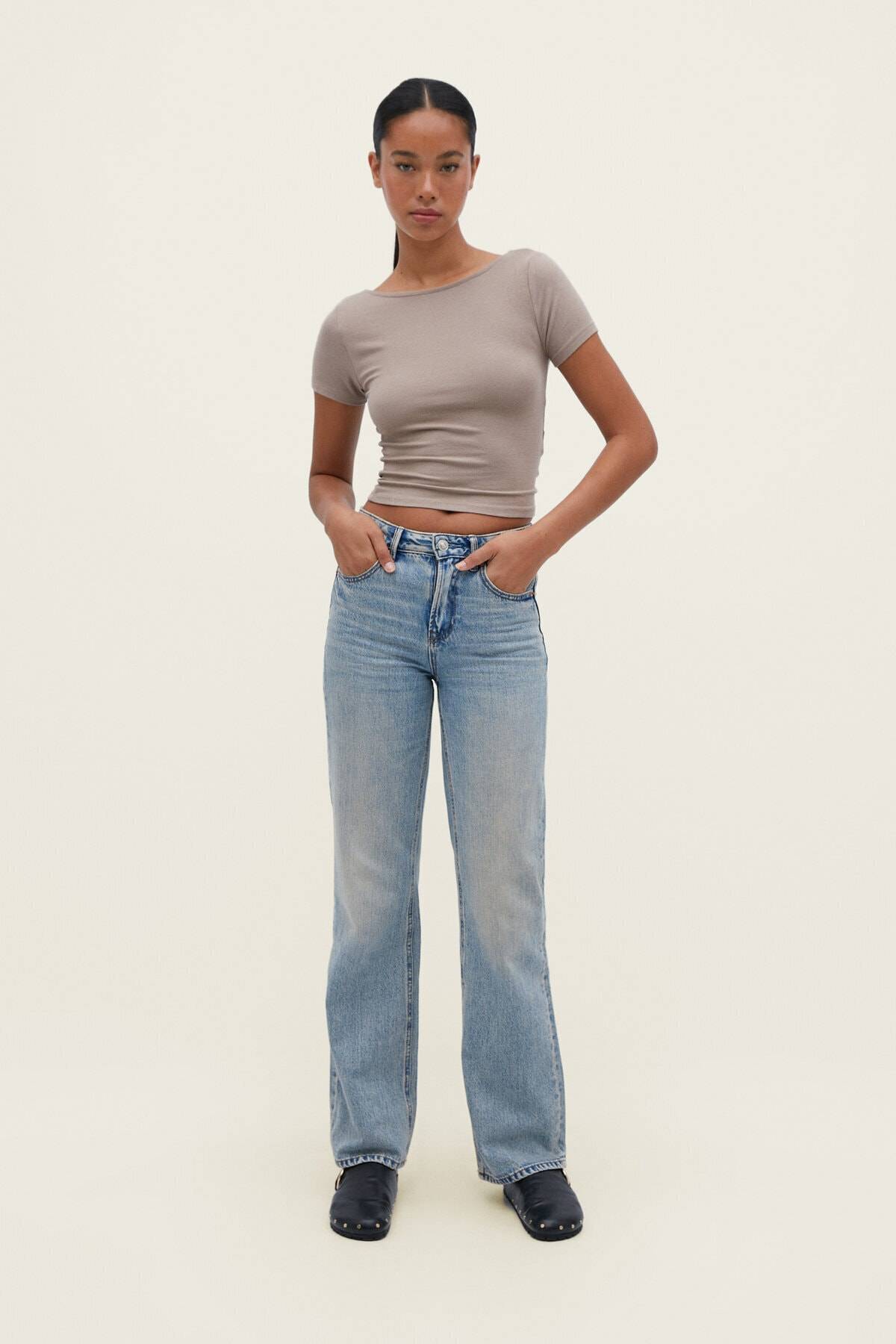 D92 عرض مستقیم