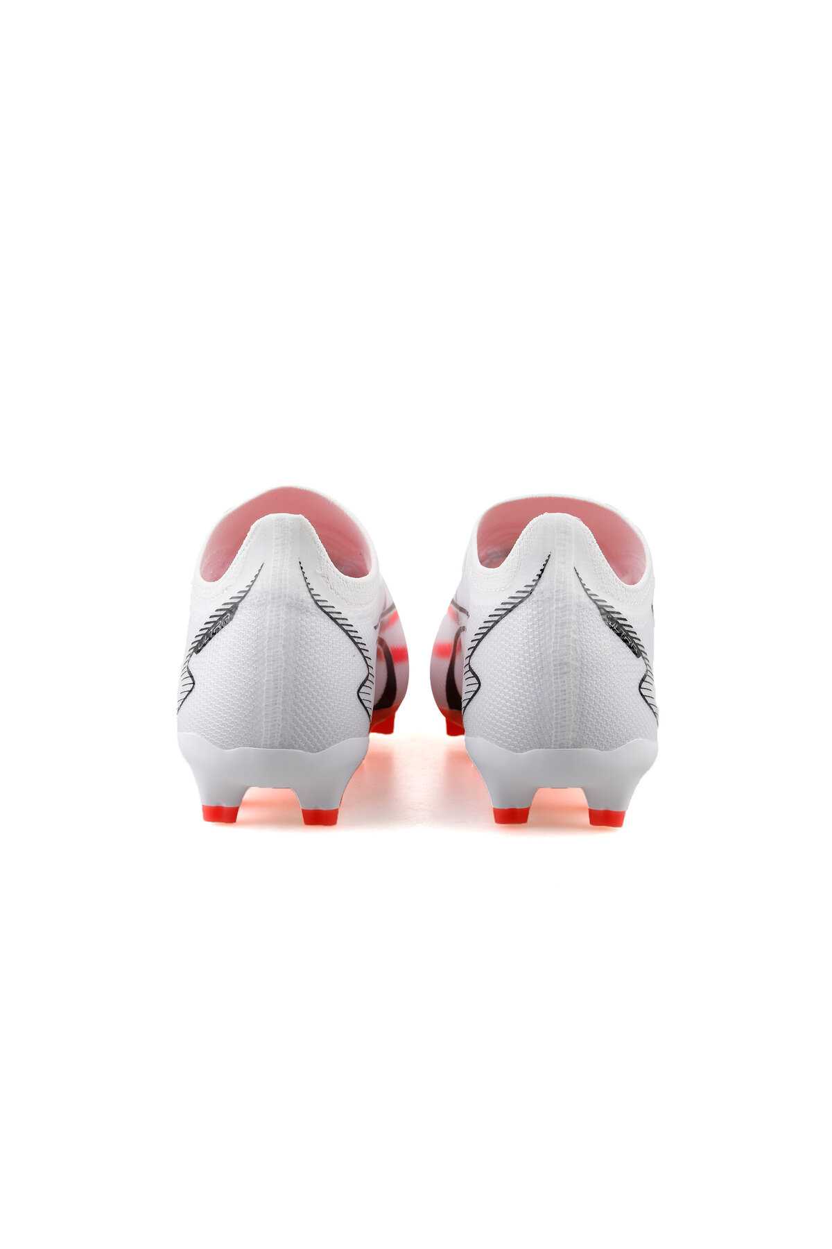 کفش فوتبال مردانه چمن مردانه Ultra Match Fg/Ag 10734701 سفید