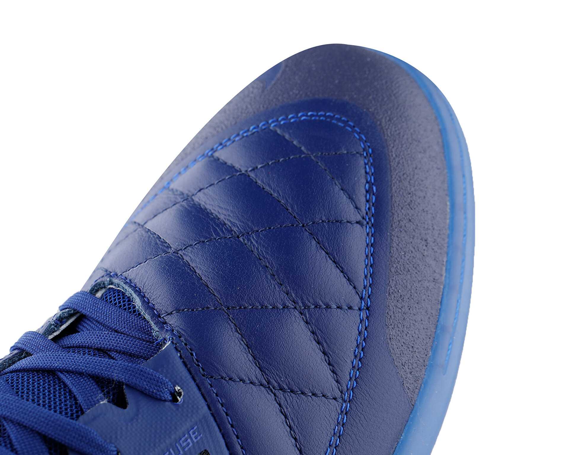 کفش های داخلی/داخلی Lunargato II