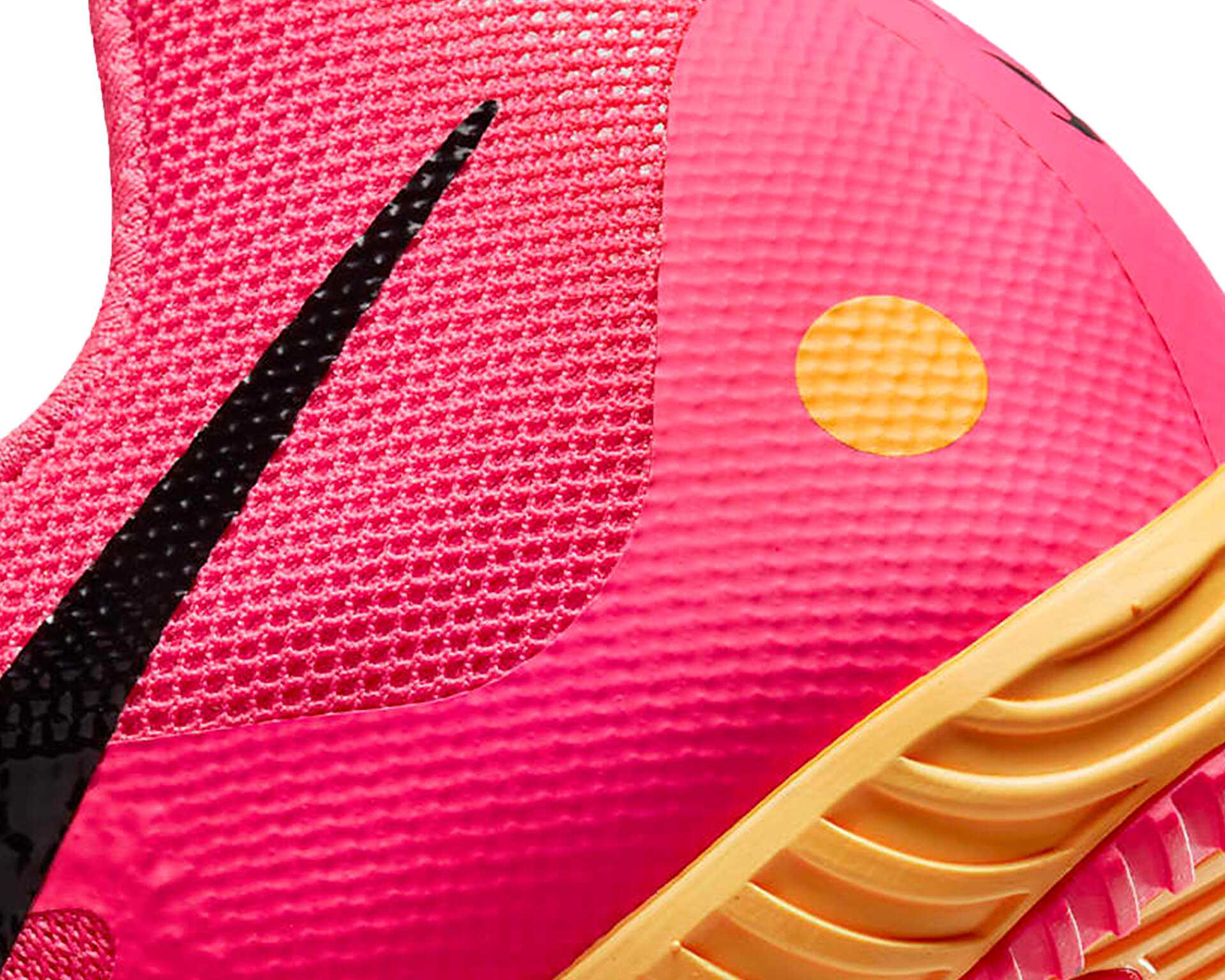 کفش دو و میدانی با میخ Ja Fly 4