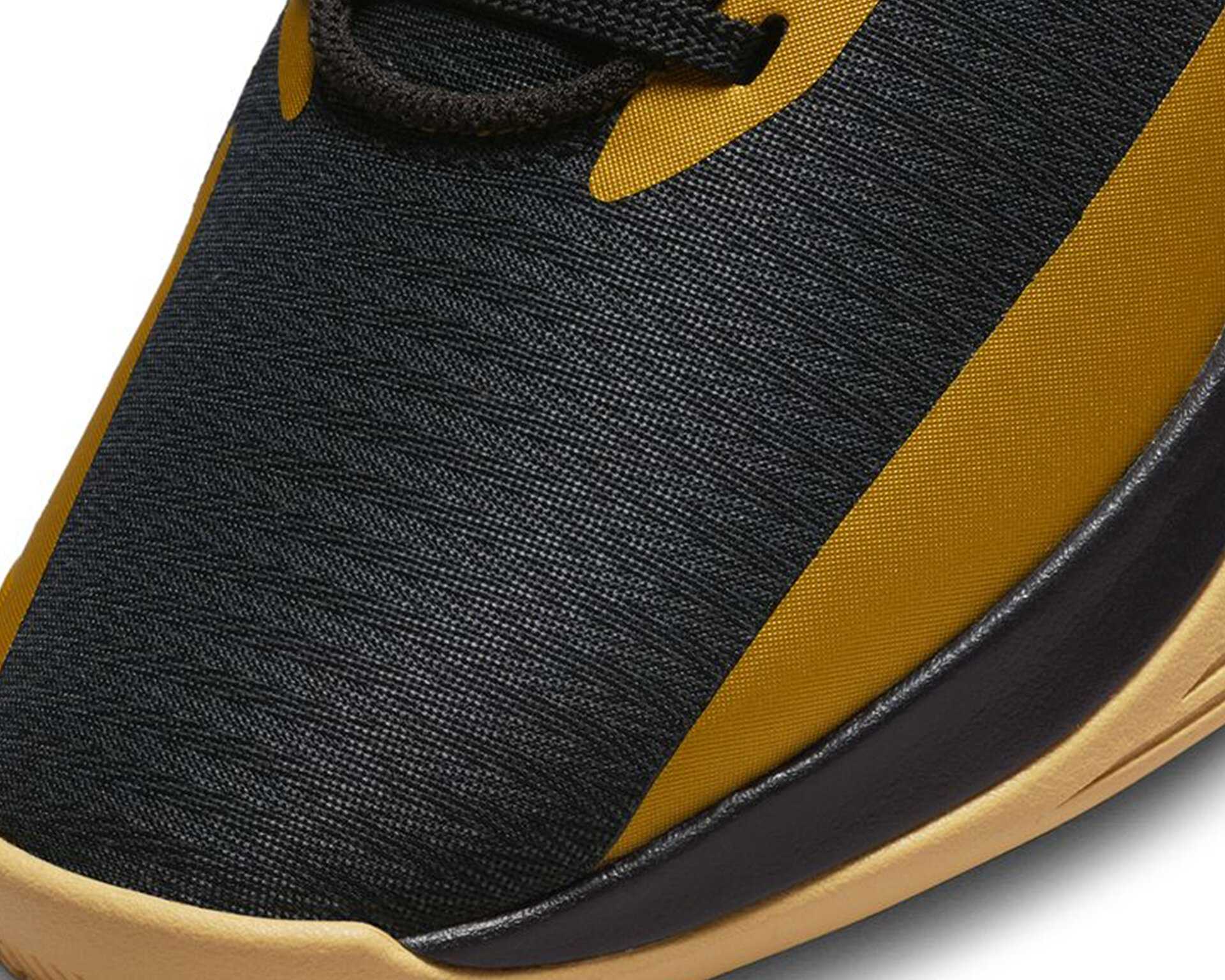 کفش های بسکتبال Precision VI