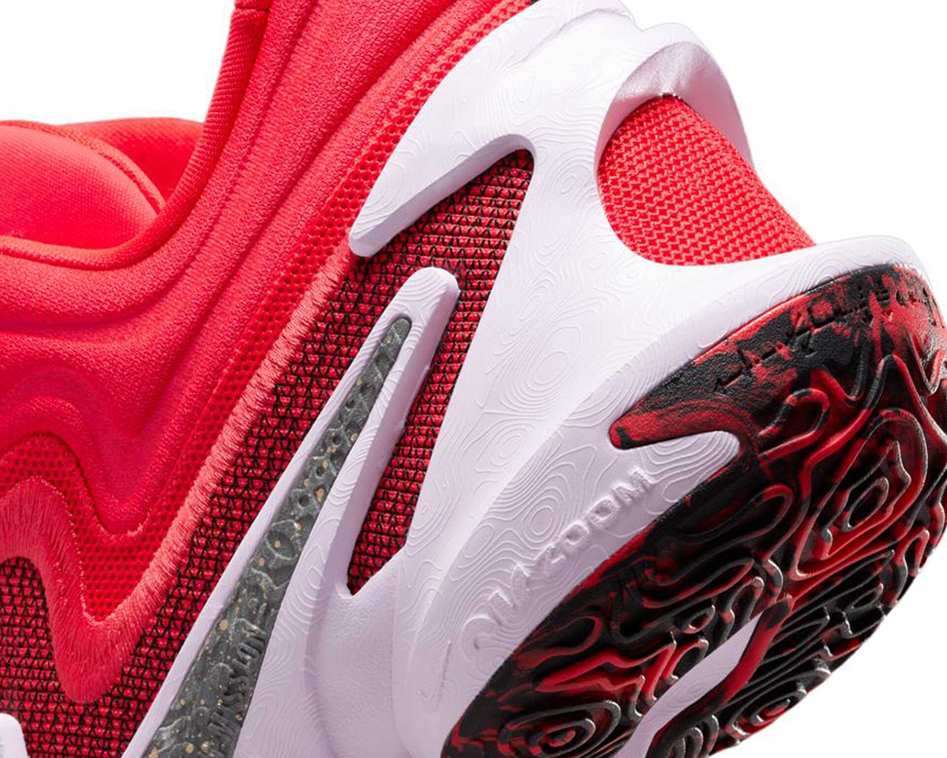 کفش های بسکتبال Cosmic Unity 2