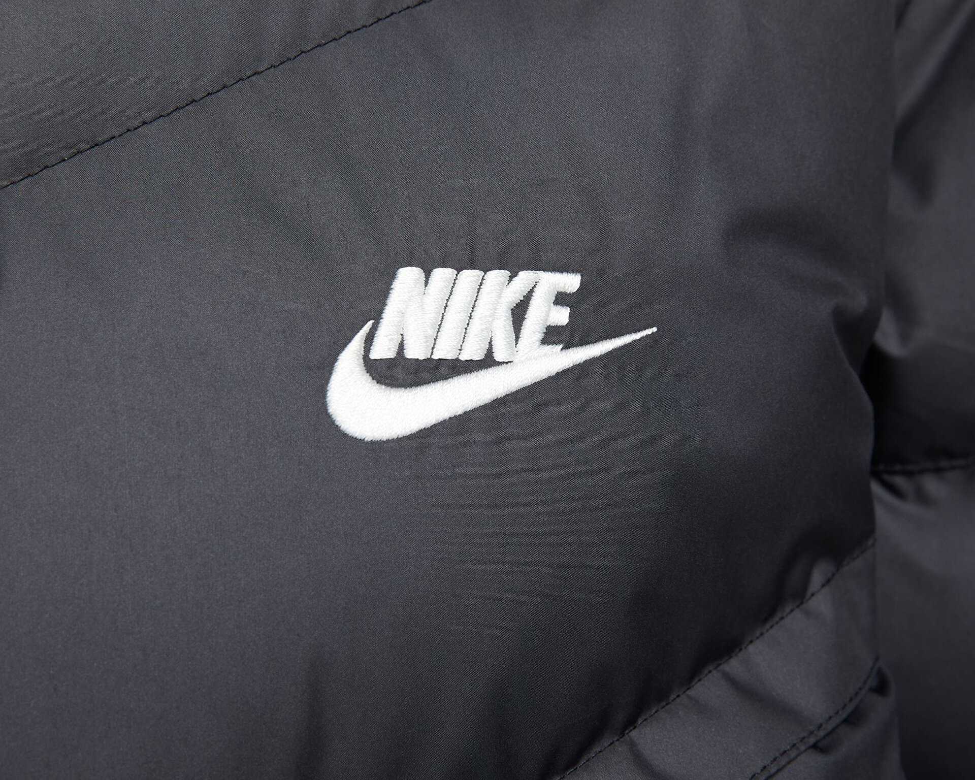 کت روزانه Windrunner Primaloft®