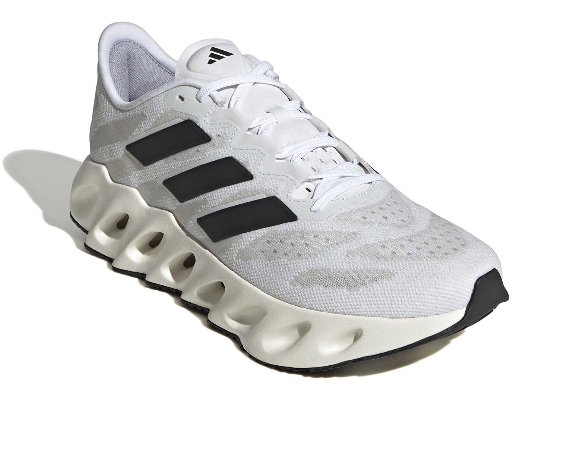 کفش دویدن Shift Fwd W