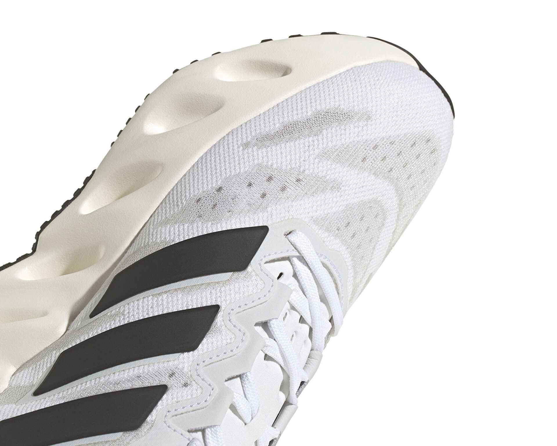 کفش دویدن Shift Fwd W