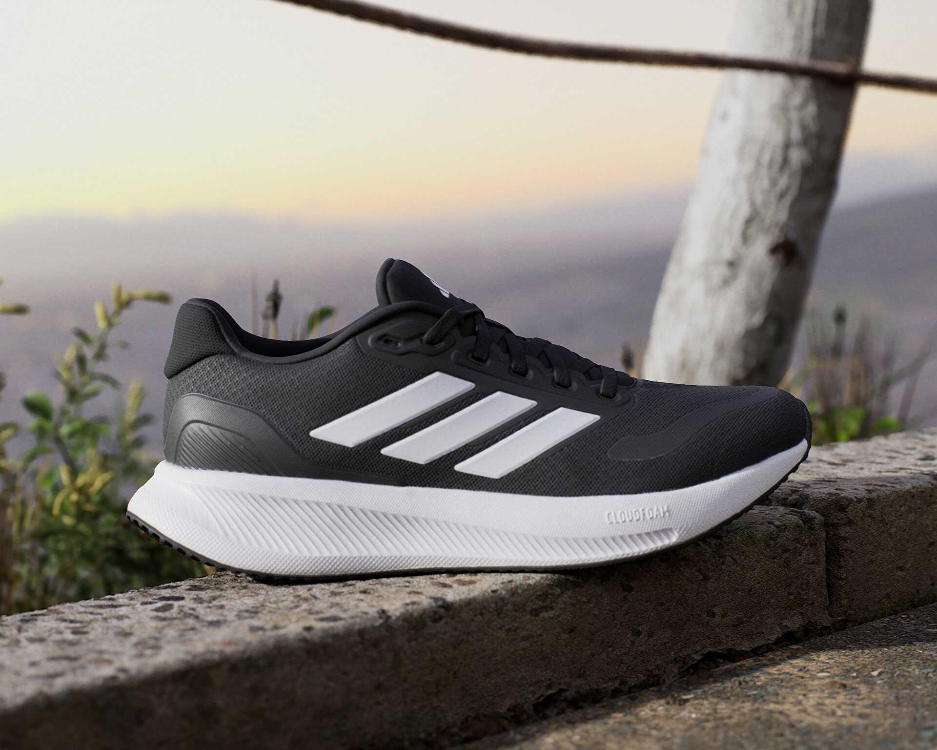 کفش دویدن Runfalcon 2.0