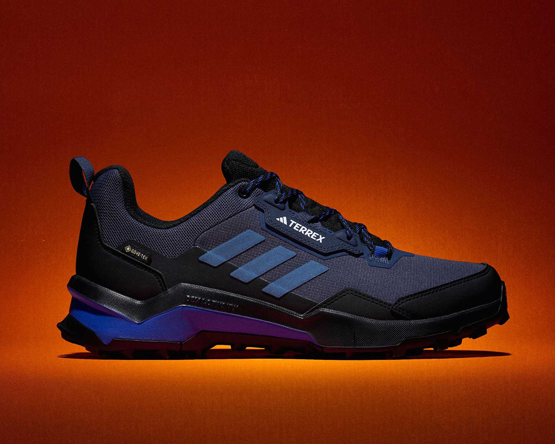 کفش های فضای باز Terrex Ax4 Gtx W